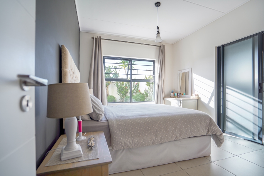 3 Bedroom Property for Sale in Sandown Western Cape